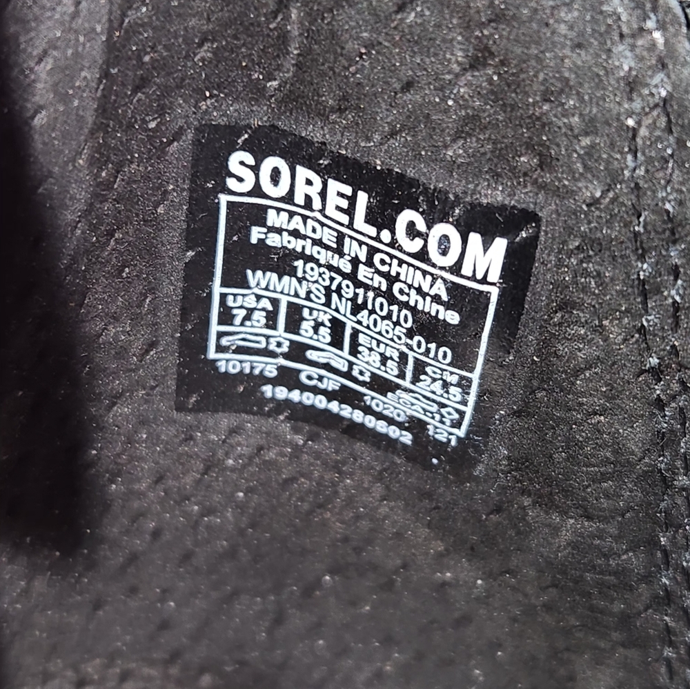 Sorel Joanie II Lace Huarache Black and Tan Wedge Sandals. Size 7.5 - Picture 10 of 10